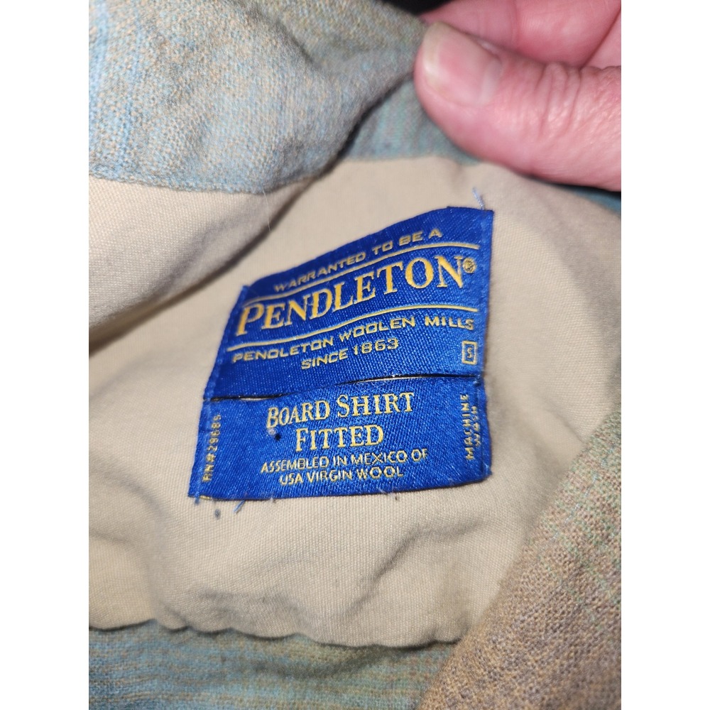 Pendleton VINTAGE Board Shirt Fitted S Blue Green Ombre Plaid USA Virgin Wool - Picture 5 of 8